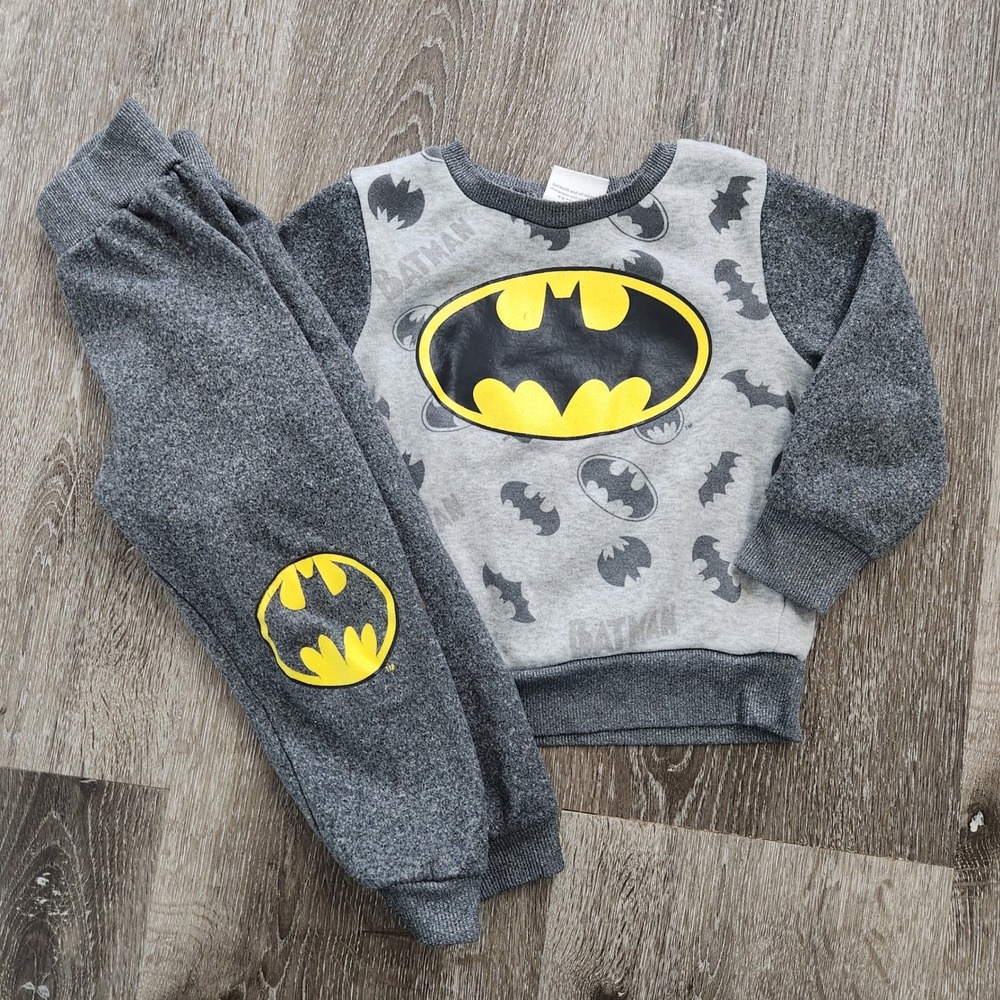 Batman Toddler Boys Grey Fleece Sweatshirt and Sweatpants 2-Piece Set 3T